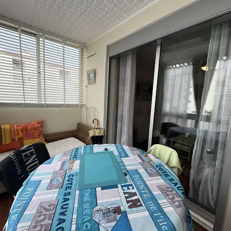 Calme 2 Pers. A 100m Avec Parking Prive - Fr-1-702-25 *