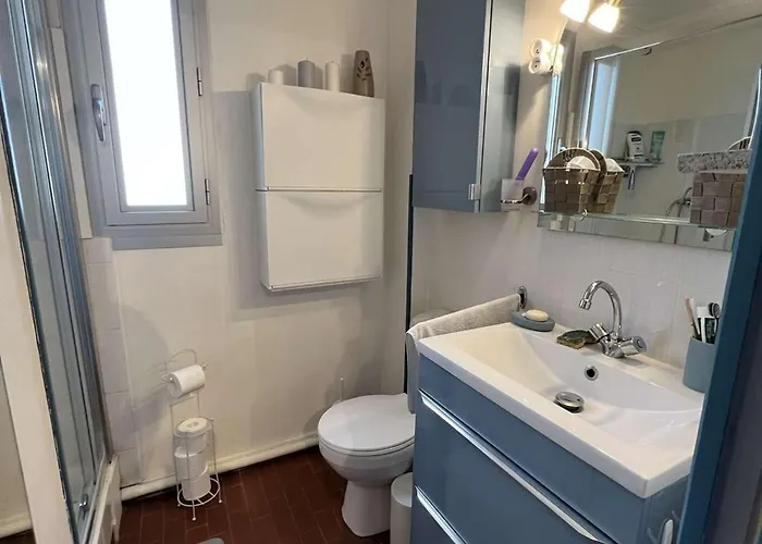 Calme 2 Pers. A 100m Avec Parking Prive - Fr-1-702-25 *